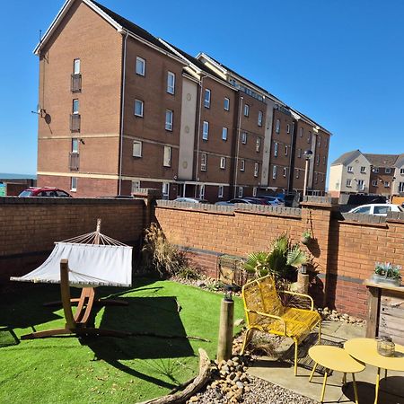 Shoreline Seaside Holiday Home Aberavon Beach Порт-Толбот Экстерьер фото