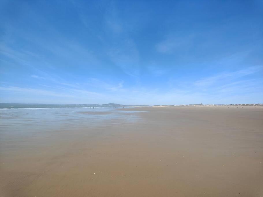 Shoreline Seaside Holiday Home Aberavon Beach Порт-Толбот Экстерьер фото
