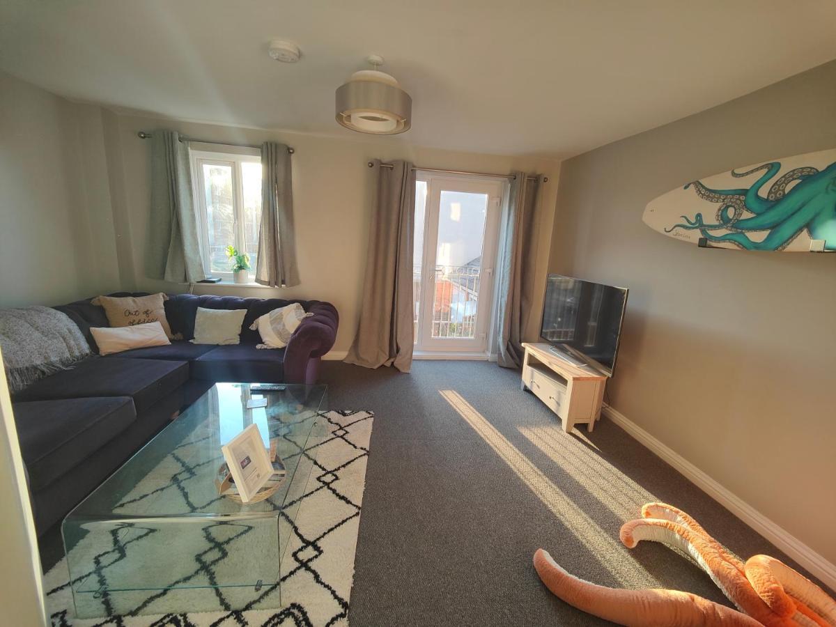 Shoreline Seaside Holiday Home Aberavon Beach Порт-Толбот Экстерьер фото